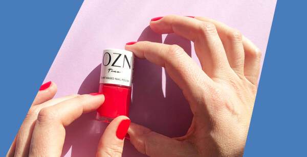 Microplastics in nail polish, YES or NO? - We are often asked whether our lacquers contain microplastics. 
