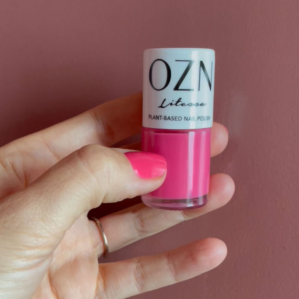 OZN Pflanzlicher Nagellack – Vegan, 22+free, Mit Vitaminen
